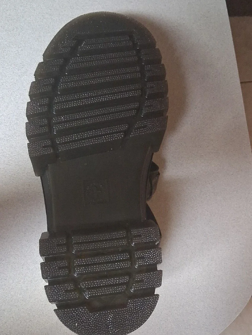 New Womens Dr. Martens Ricki 3 Strap Platform Sandal Size 11